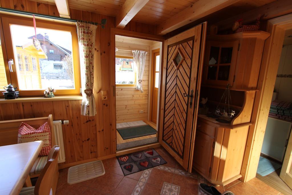 Landhaus Lehner Sankt Michael im Lungau Ruang foto